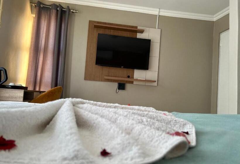 تختخواب و صبحانه Gabs Airport Inn