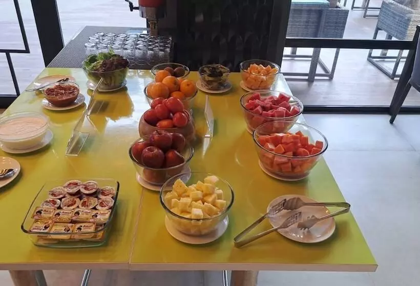 Hotelli Citadines Arpora Nagoa Goa