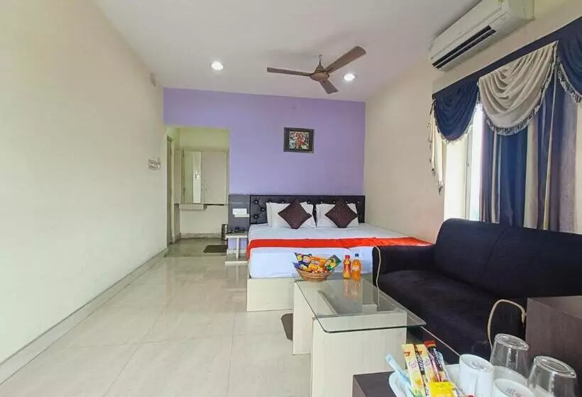 ホテル Reliance Guest House