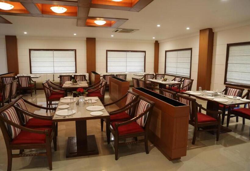 호텔 Taramati Baradari