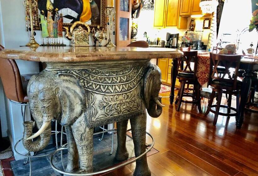 Private Stay By Madlygiving Boutique Bed & Breakfast At National Harbor By Hospitalent Mariby Co