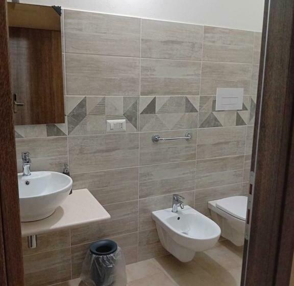 ユースホステル Eliseo S Rooms