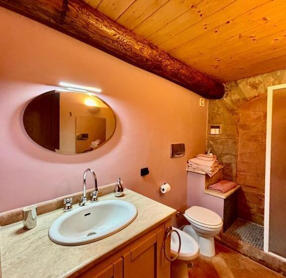 تختخواب و صبحانه Collina Blu