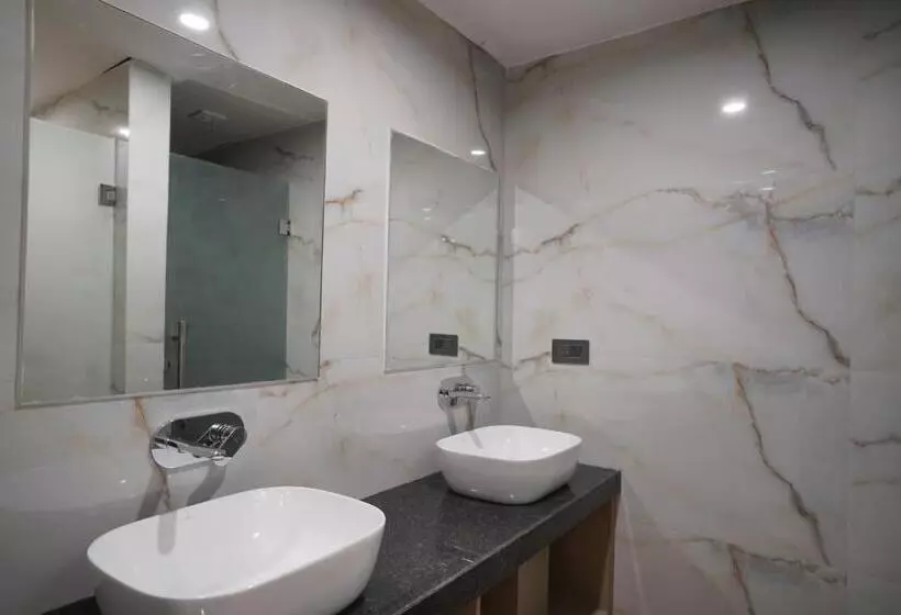 Hotel Krishna Inn