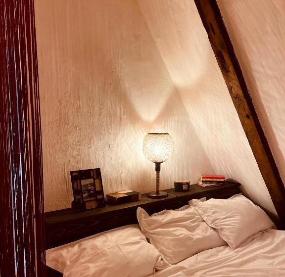 Bed and Breakfast Inside, The Village  Wooden Hideaway