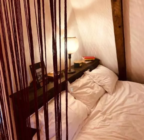 Aamiaismajoitus (B&B) Inside, The Village  Wooden Hideaway