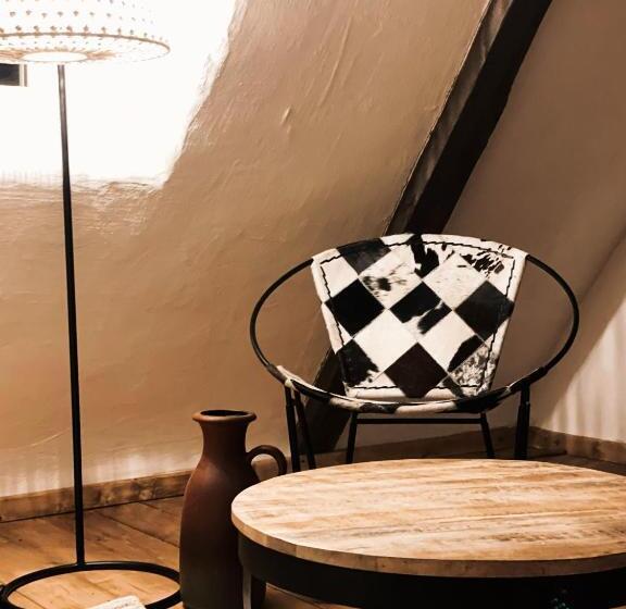 Bed and Breakfast Inside, The Village  Wooden Hideaway