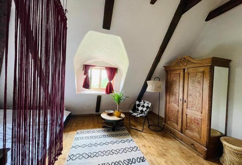 Bed and Breakfast Inside, The Village  Wooden Hideaway