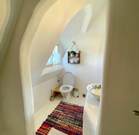 Bed and Breakfast Inside, The Village  Wooden Hideaway