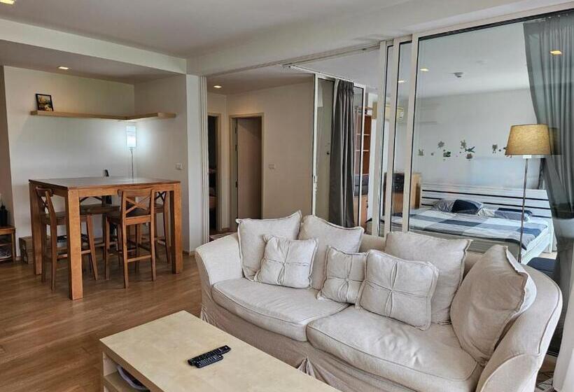 בית מלון כפרי Baan Sankram