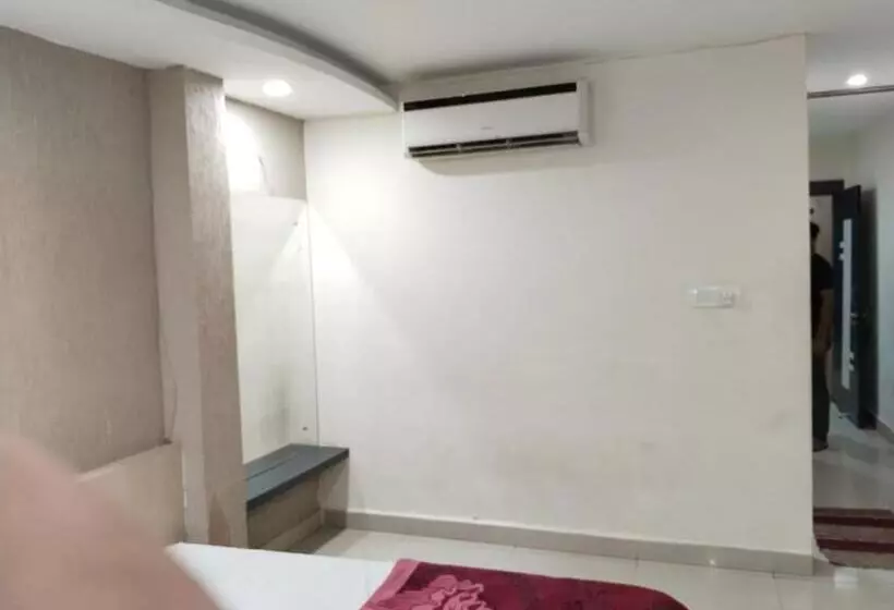 Hotelli Giriraj