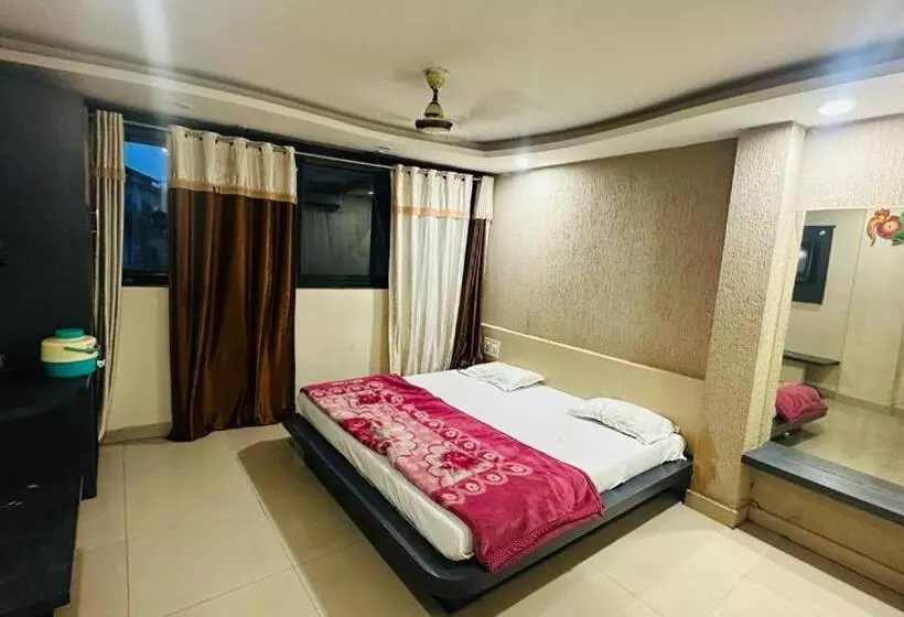 Hotelli Giriraj