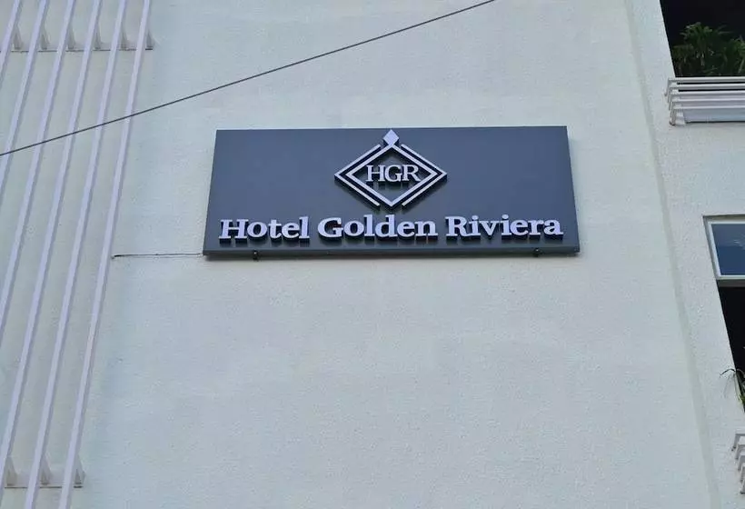 ホテル Golden Riviera