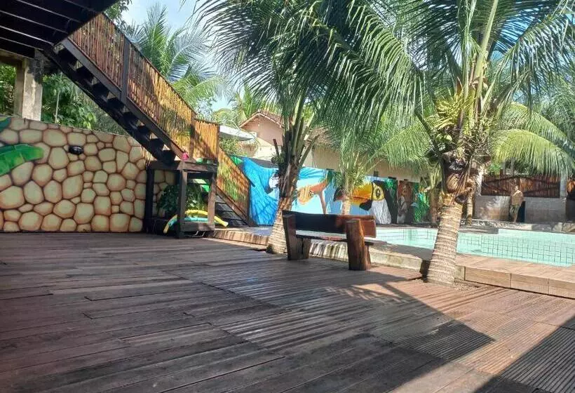 ホテル Pousada Tupaiú