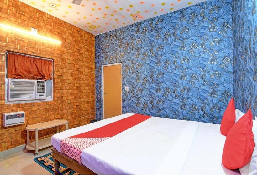 בית מלון כפרי Oyo Flagship Kasturi