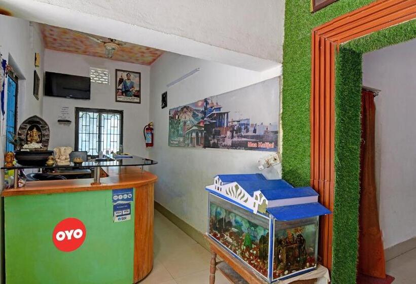 בית מלון כפרי Oyo Flagship Kasturi