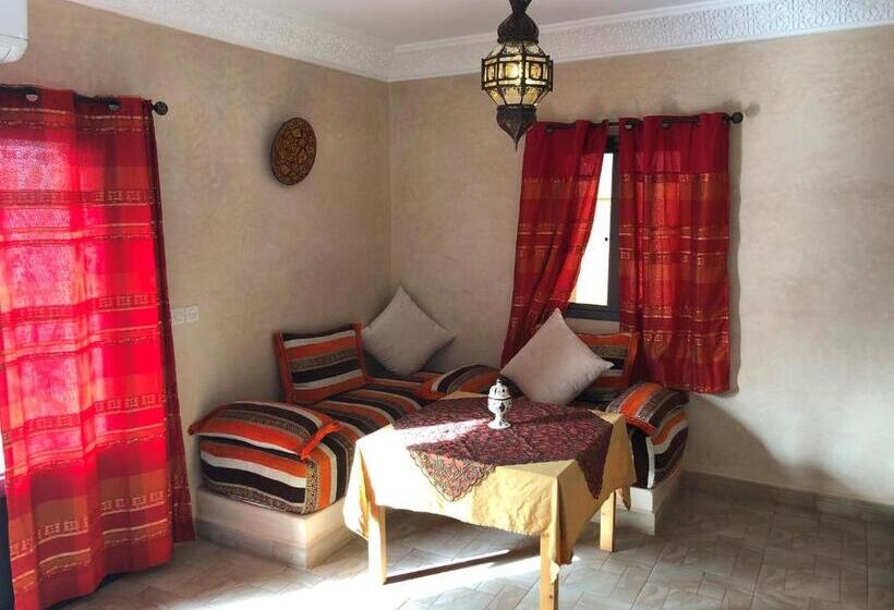 ペンション Dar Tiziri Amizmiz