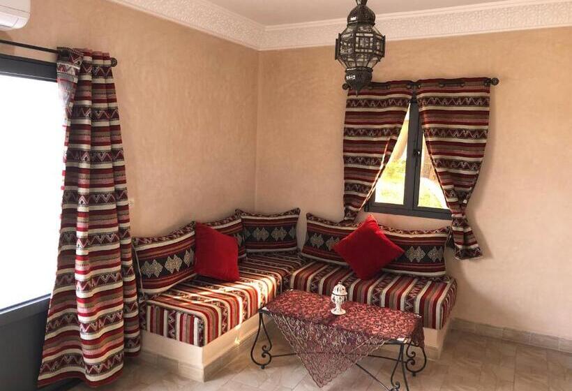 ペンション Dar Tiziri Amizmiz