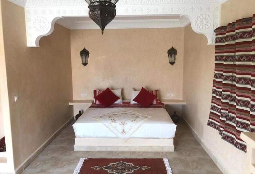 ペンション Dar Tiziri Amizmiz