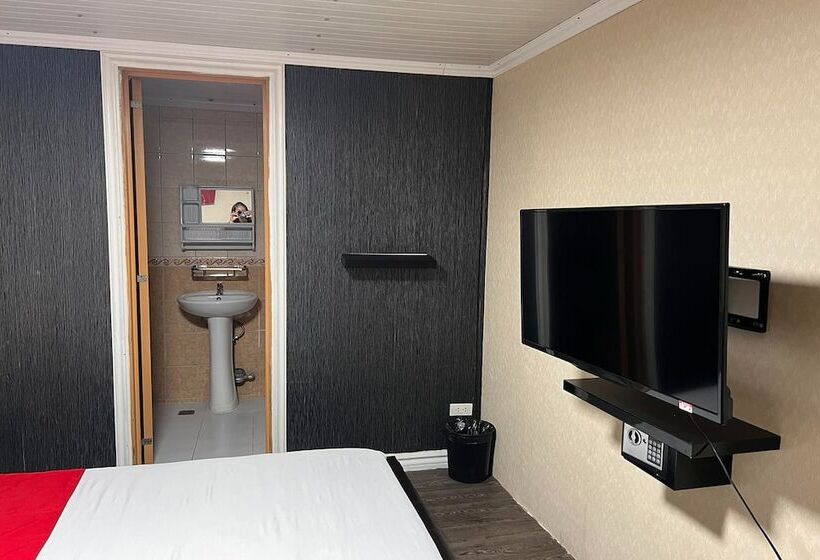 הוסטל Remedios Hotel Manila City Center