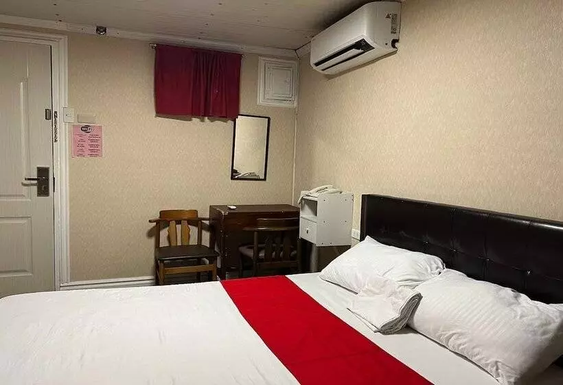ユースホステル Remedios Hotel Manila City Center