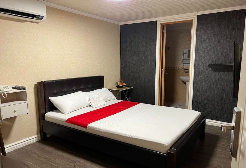 הוסטל Remedios Hotel Manila City Center