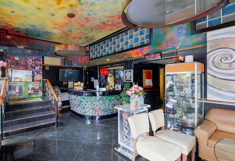 הוסטל Remedios Hotel Manila City Center