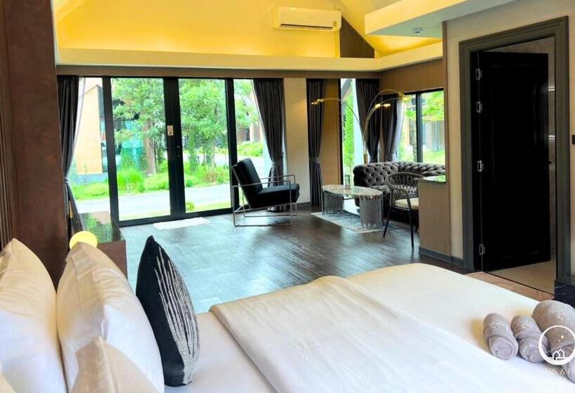 See Stars & Forest Resort