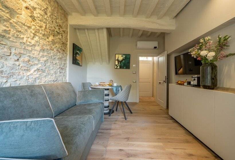 Пансион Forma Your Boutique Suite