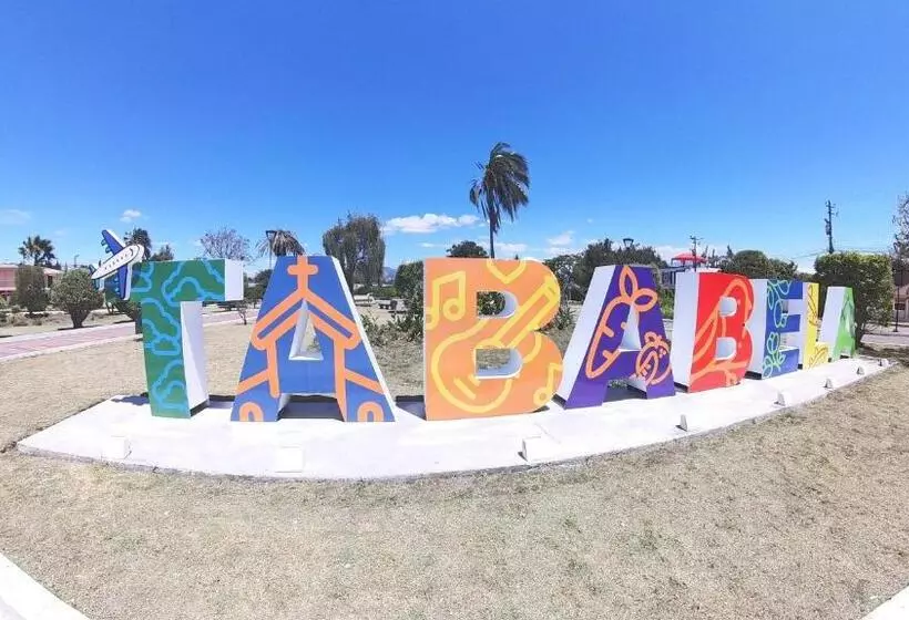 Majatalo Suite Central Park Tababela