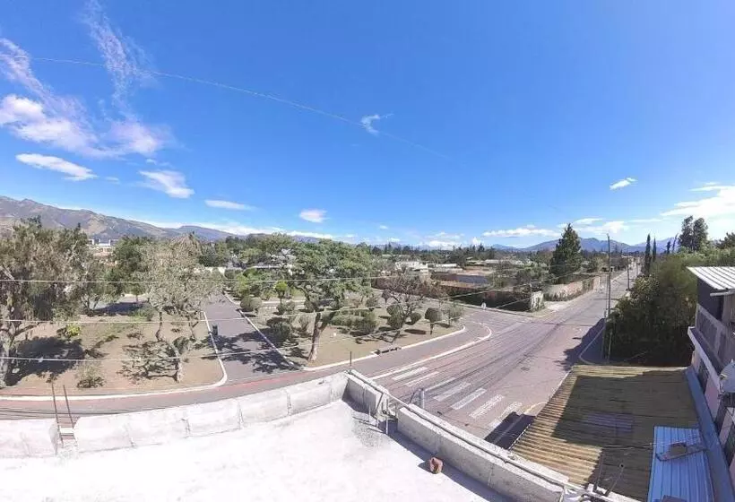 Majatalo Suite Central Park Tababela