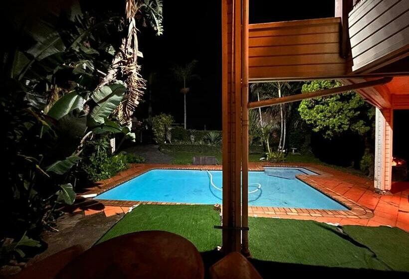 פנסיון The Woodhouse