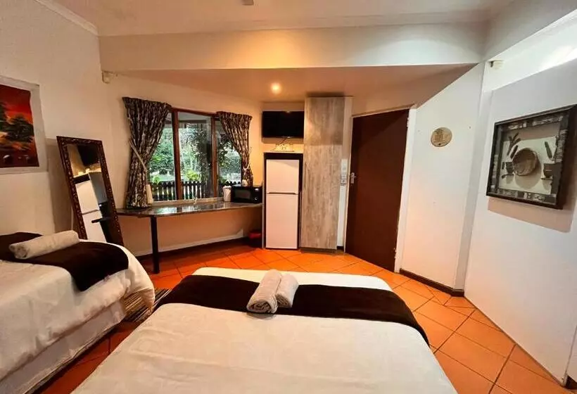 ペンション The Woodhouse