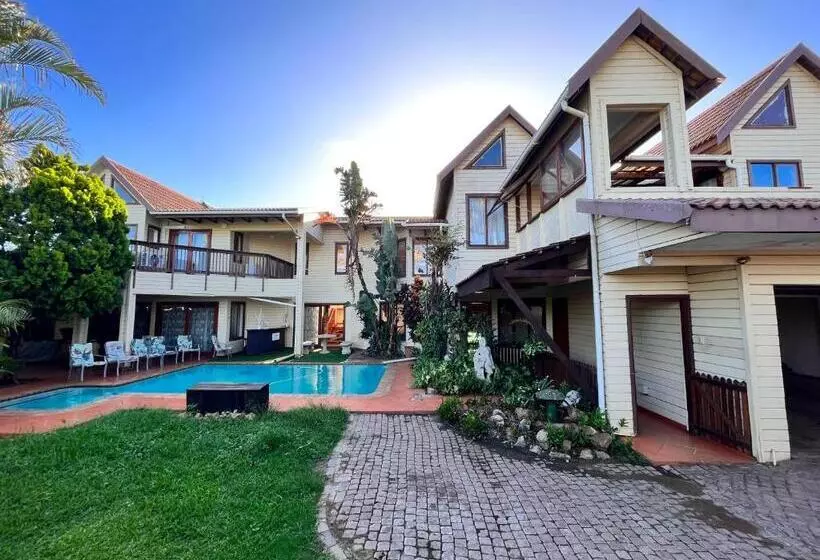 ペンション The Woodhouse