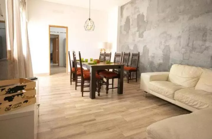 ユースホステル Anchor House Albufeira