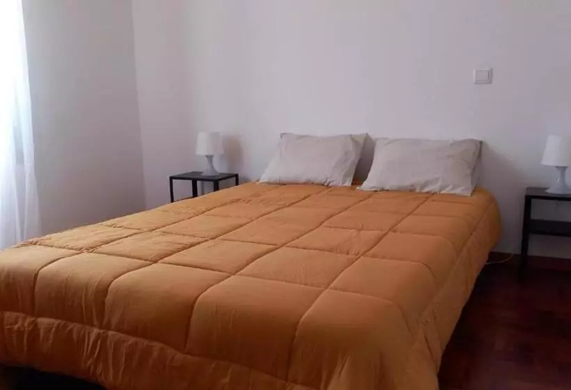 ユースホステル Anchor House Albufeira