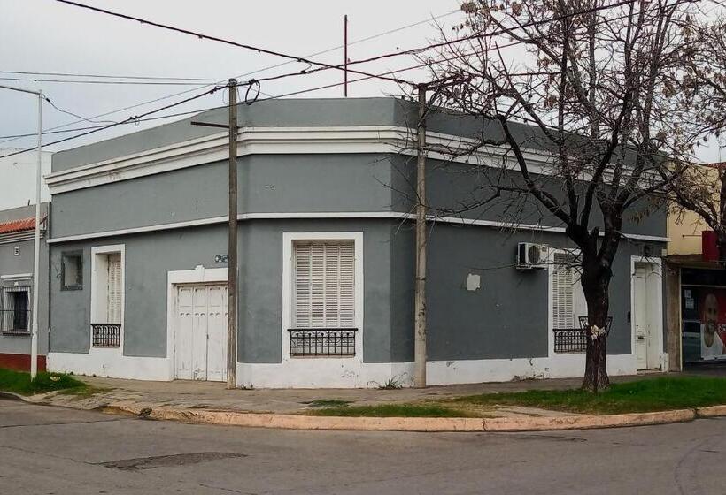 Casa Pellegrini   Hostel