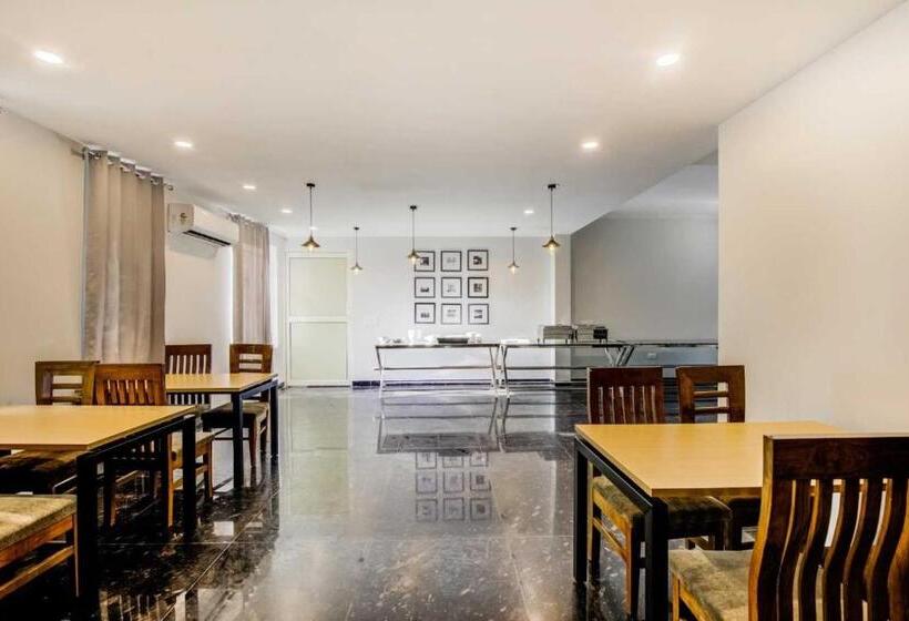 Hotel Collection O Telone Stay