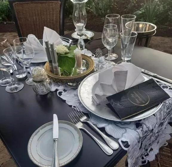 ホテル Ing At Sandstone