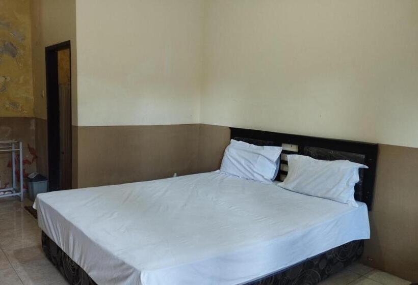 Hotel Oyo 92756 Kos Moncok