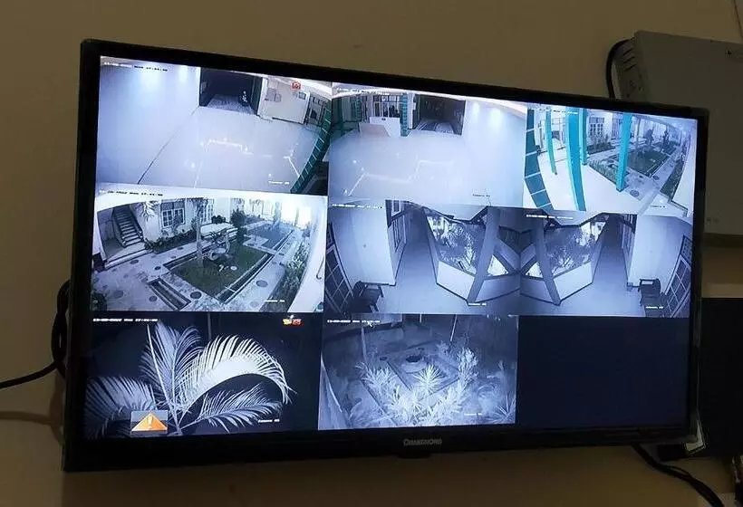 ホテル Oyo 92756 Kos Moncok