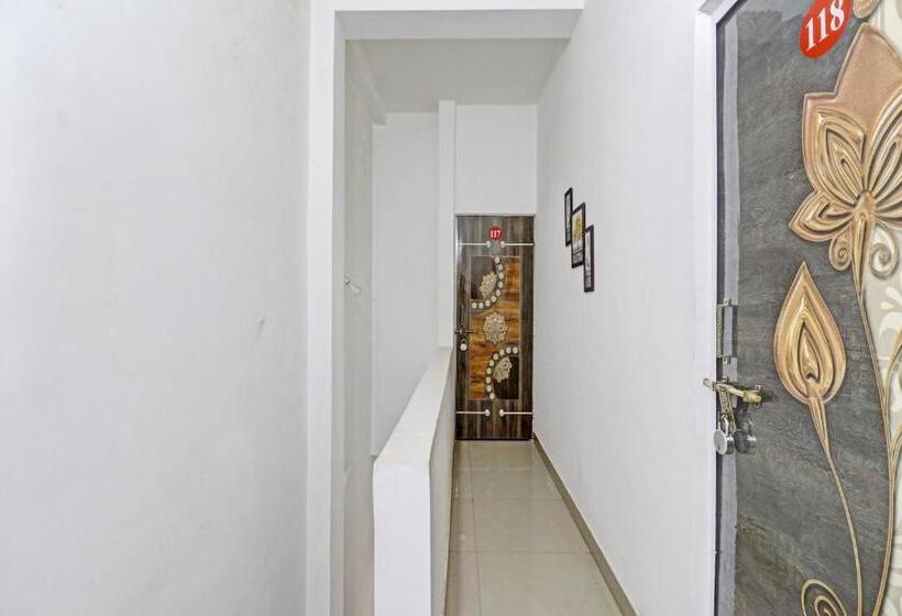 בית מלון כפרי Hollyday