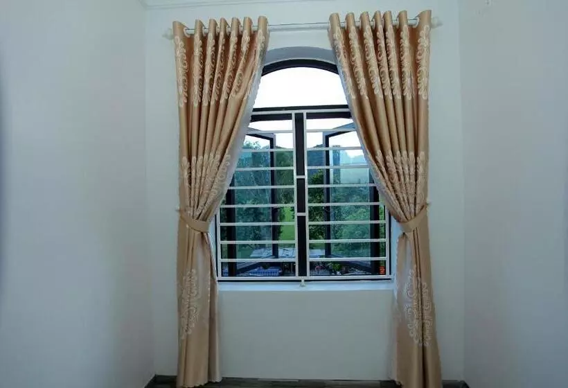 هتل Tam Coc Mountain Flower Homestay