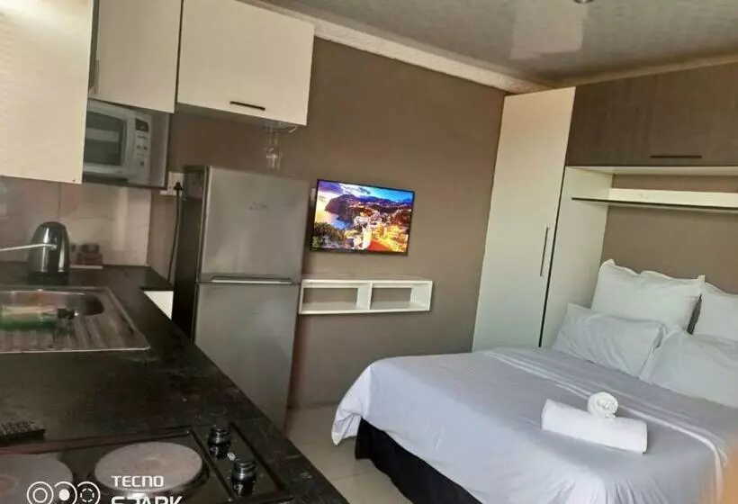 ペンション Dlanduna Guesthouse