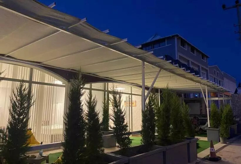 Room S Karaburun