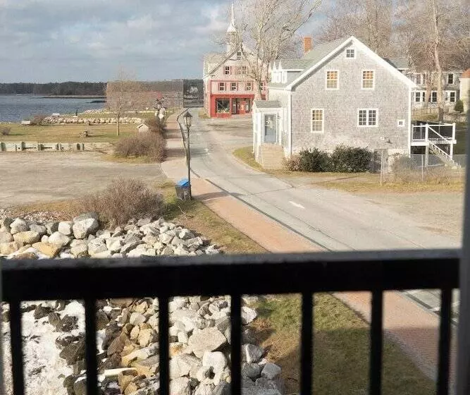 ユースホステル Albert S