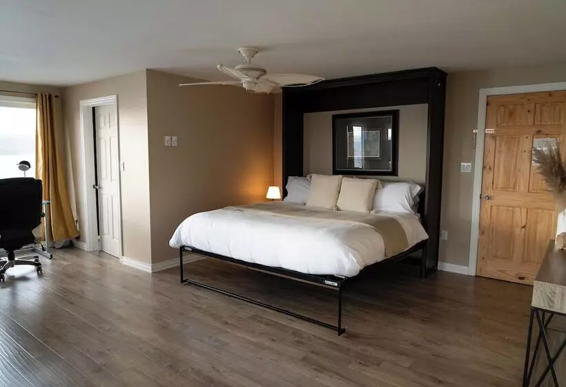 ユースホステル Albert S