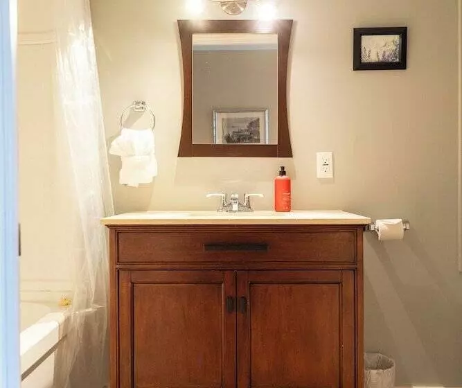 ユースホステル Albert S