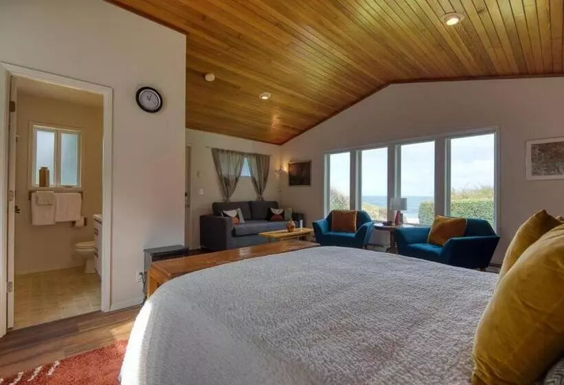 Retkeilymaja #stayinmydistrict Cape Arago Studio Suite