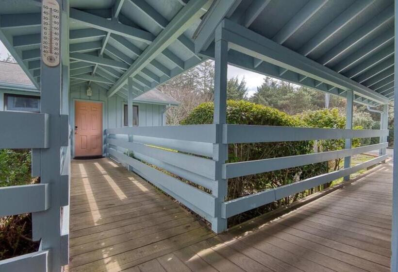 Szálló #stayinmydistrict Cape Arago Studio Suite